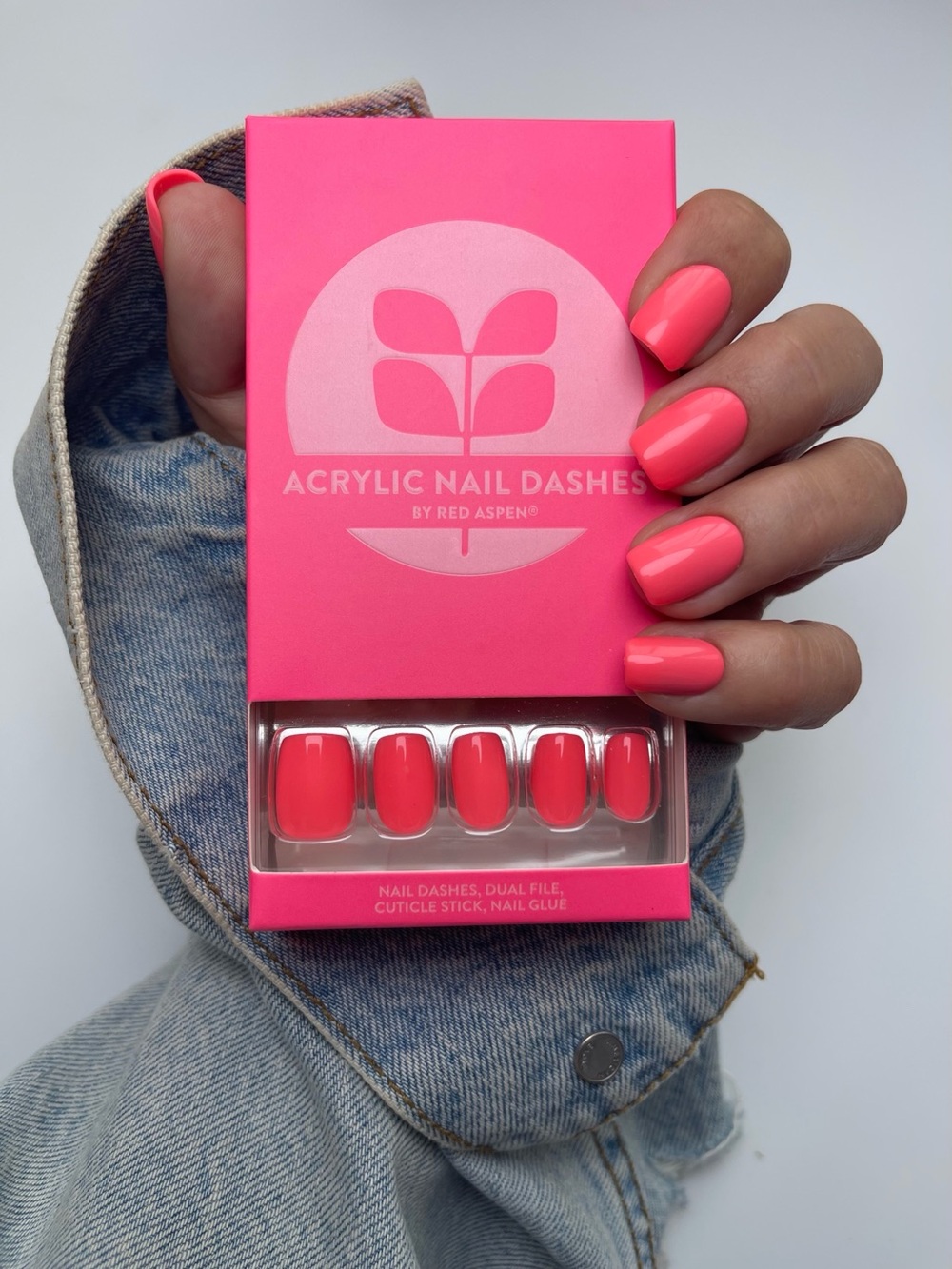 Red Aspen Pink Acrylic Press-On Nail Dashes — Bright Pink Set